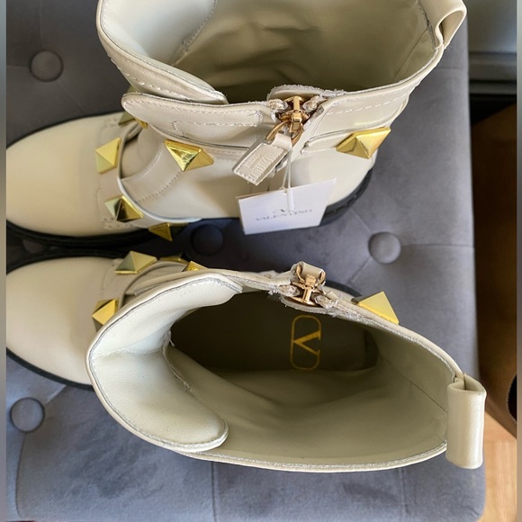 VALENTINO GARAVANI Rockstud Leather Boots - Picture 4 of 6